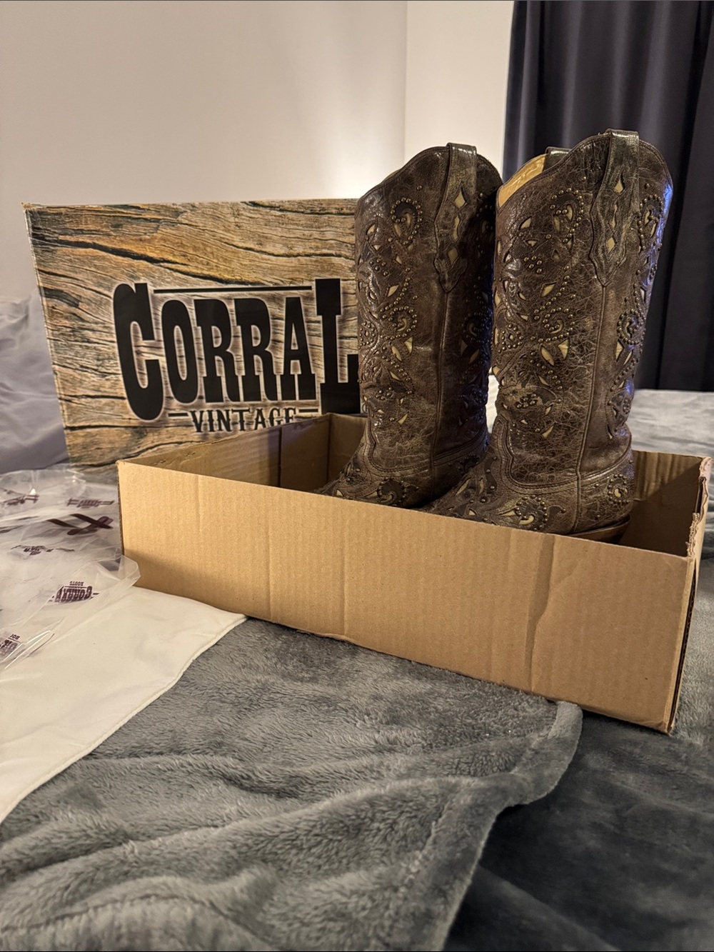 Corral Vintage Cowboy Boots - Brown